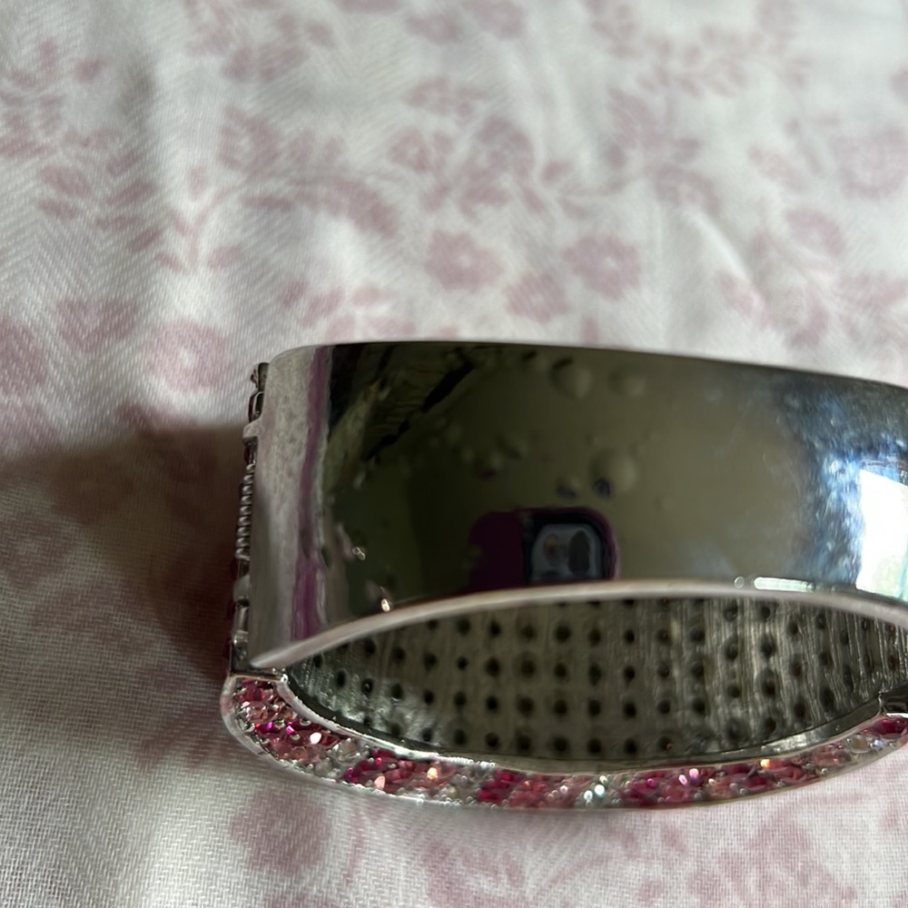 Stunning Statement Cuff Bracelet - image 6